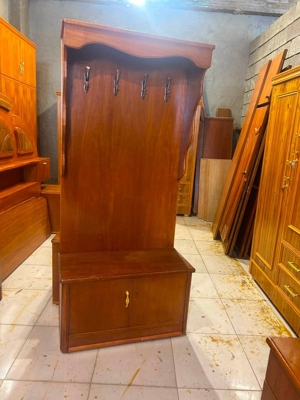 👌🏻😍غرفه للبيع  عرض خاص 750 الف🔥🔥
5 باب ملحق 🚪صاج زان  ⚜️⚜️ظهر الكنتور چمبر شغل توصي ثقيل تكمه⚜️👍🏻🔥🔥
للاستفسار الاتصال على الارقام 
اسيا 📞(***********)
كورك📞  (***********)
عنواننا موصل 
حي الحدباء سايدين الصديق معرض عمار ابو حمزه قرب كماليات سند ⭕️⭕️
مستعدون لشراء غرف النوم والكناتير الصاج 👍🏻
