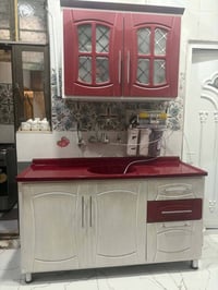 كاونتر متر ونص • ميز طعام ٤ كراسي • الاعظمية