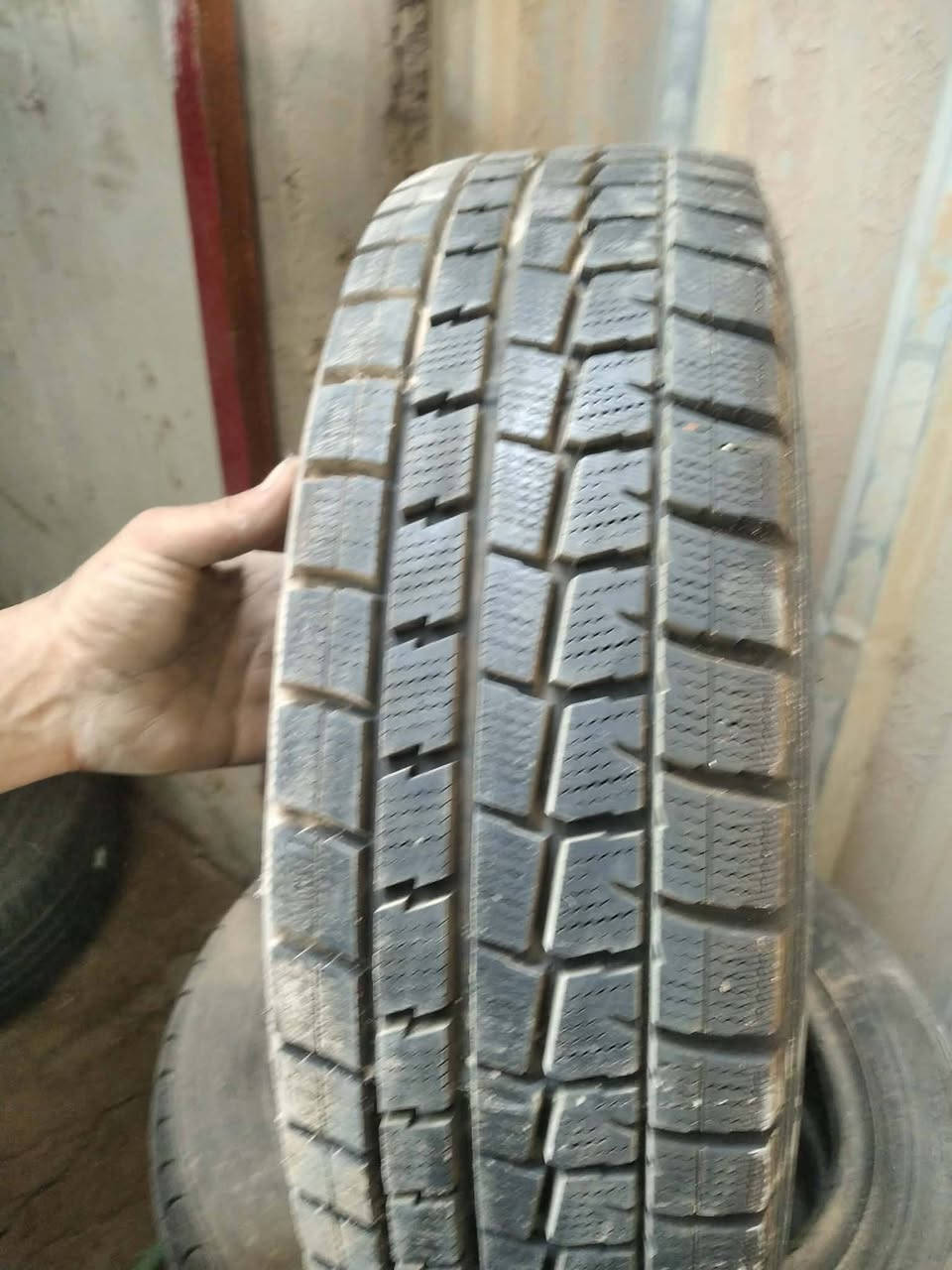 سلام عليكم تخم تاير نضيفات مال بالة مابيهن تصليح حجم15.65.175 سعر 65 مكاني نجف حي النصر للتواصل على الرقم   ***********
