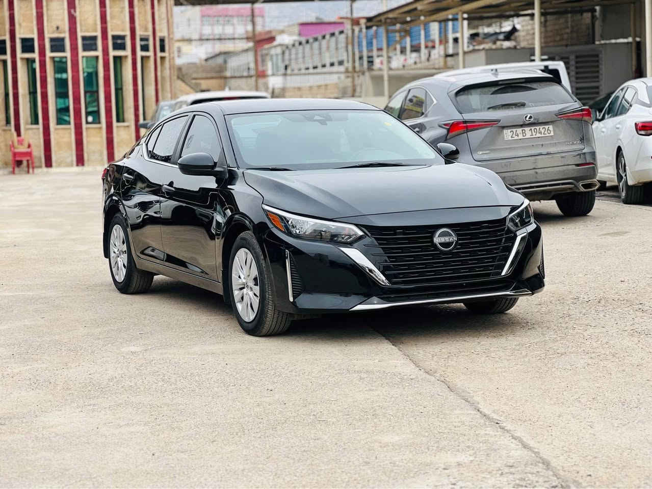 نيسان سنترا : 

موديل : 2025

موصفات : S 

صبغ : بونيد سيارة بدون دواخل 

ماشية : 15 الف ميل 

رقم شاصي : 3N1AB8BV6SY218283

كورك + وتسئاب :- *********** أربيل, العراق
