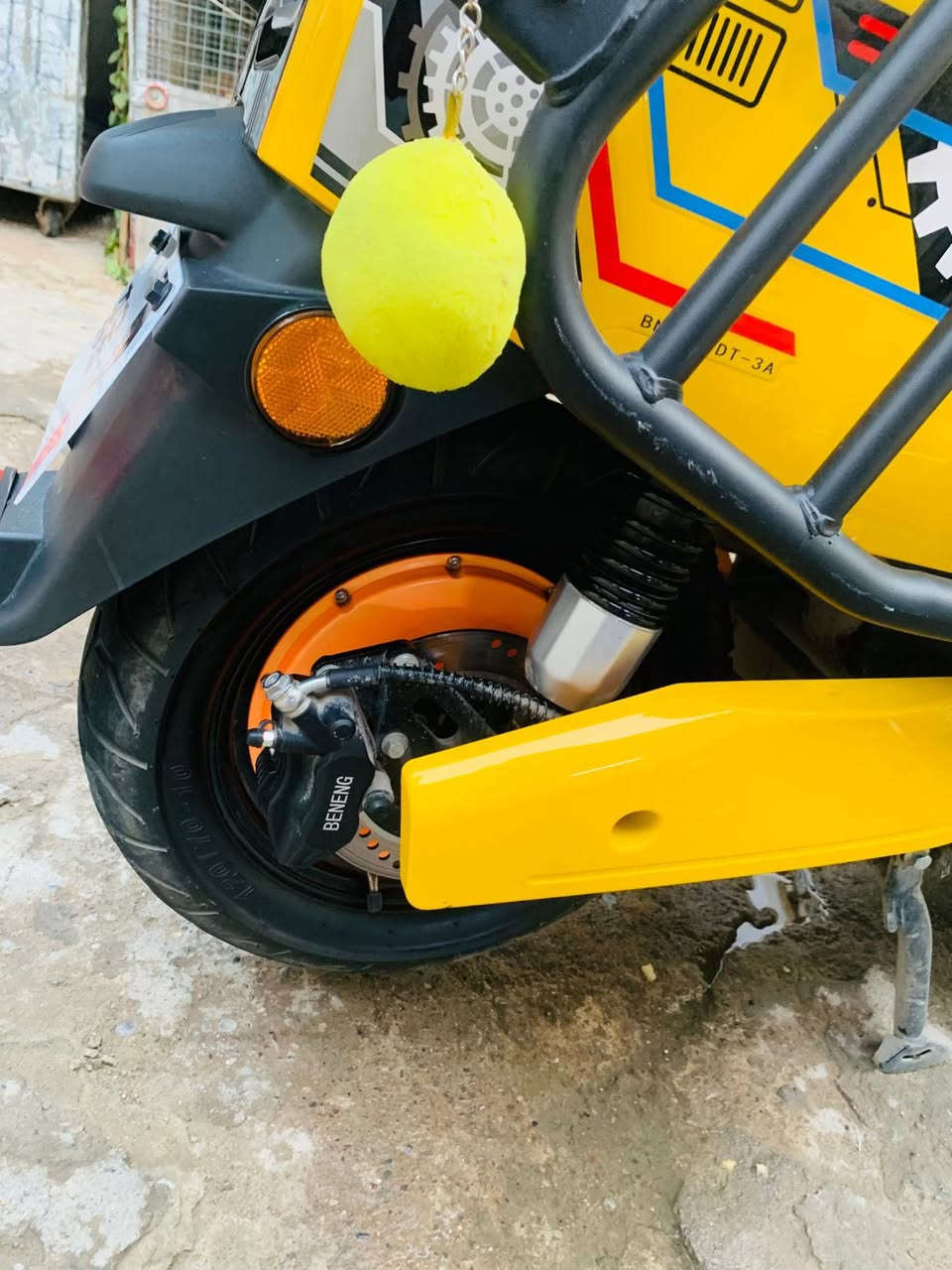 درجاه شحن للبيع شرط مقفول كلو السعر مليون وا١٠٠ الملف ٣٠٠٠      ***********
