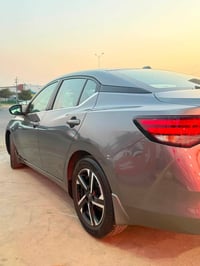 نيسان سنترا SV • ٢٠٢٤ • بلا لوحات
