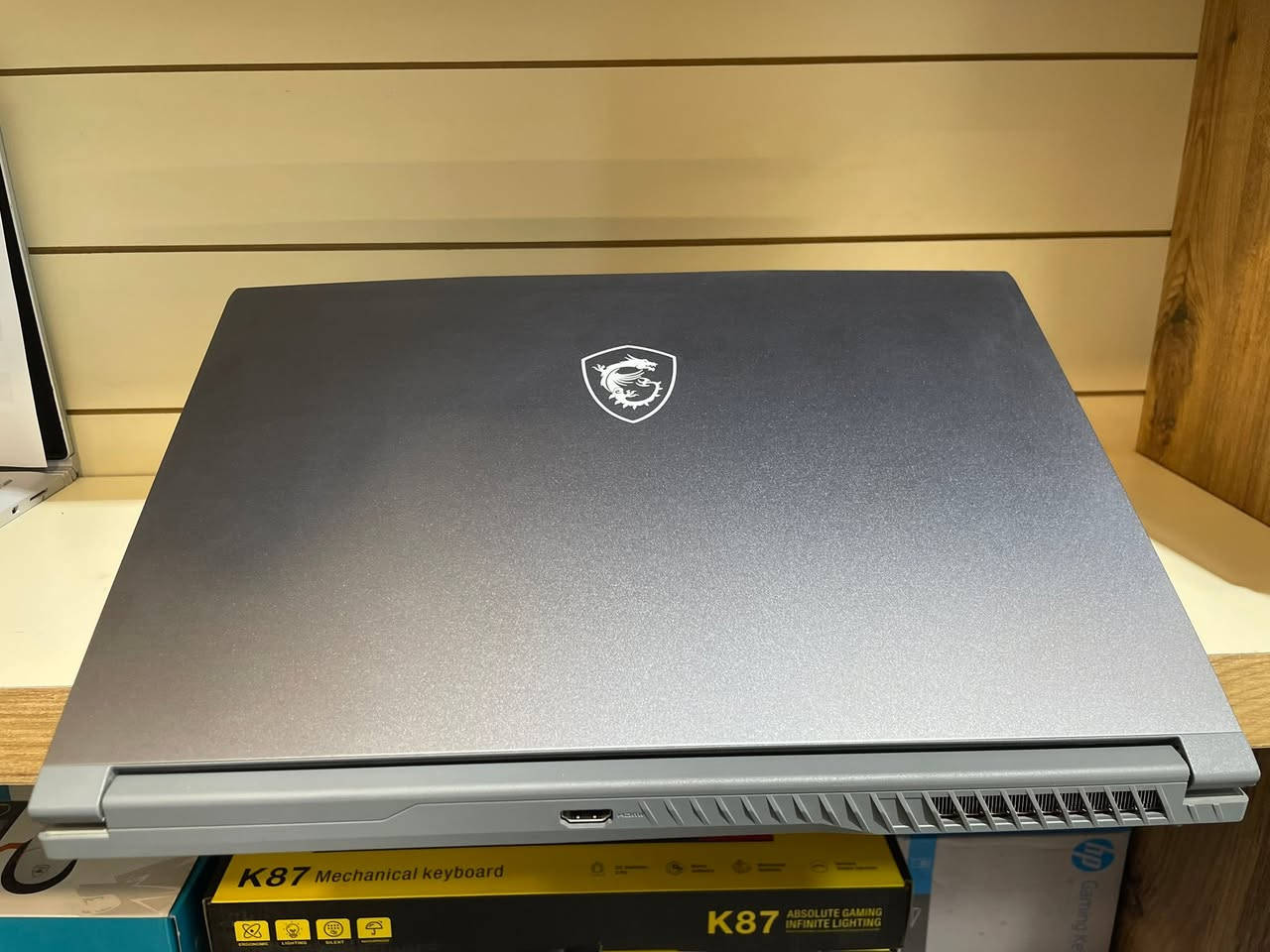 msi Thin A15 B7VF
Ryzen 7 7735HS

RTX 4060 8GB

16GB 4800Mhz

SSD

512GB SSD

15.6 Inch FHD 144Hz

Windows 11 PRO

IQ

1,500,000 دينار عراقي

الابتوب ضربه مابيه


**إذا كنت صاحب هذا الإعلان وتريد حذفه لأي سبب، رجاءا أرسل رسالة إلى الدعم الفني**