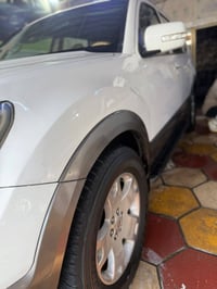 سلام عليكم كيا موهافي ٢٠١٣ السيارة فول ١/١ فور ويل زراك فتحة كشنات جلد...