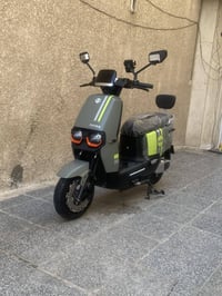 دراجه شحن ريان ام عيون تجي 6 بطاريات شحنه وحده تمشي 50 كيلو دراجه حلوه...