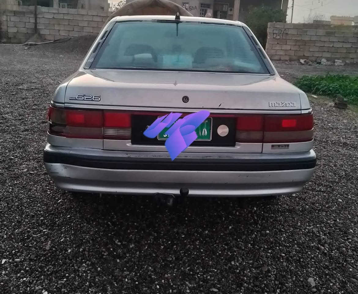 السلام عليكم
للبيع سيارة نوع مازدا 626موديل 91 8 بخ  رقم نينوى فحص شرط التحويل  طخم تاير جديد كهربائيات شغالة 
دبلات أمامي خلفي السعر المطلوب 28$وبيها مجال للاستفسار الاتصال على الرقم ***********

