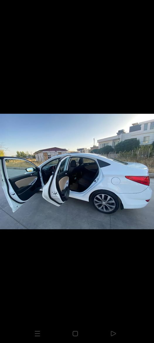 السلام عليكم
أكسنت خليجي 2015 سليمانية بيهة بارد بالجاملغ الخلفي
وشوية بالبنيد بأسمي تريد تحويل أو وكالة مابيهة أي نقص
والمواصفات المعروفة وسلايت
السعر 110وبيهة مجال ***********
