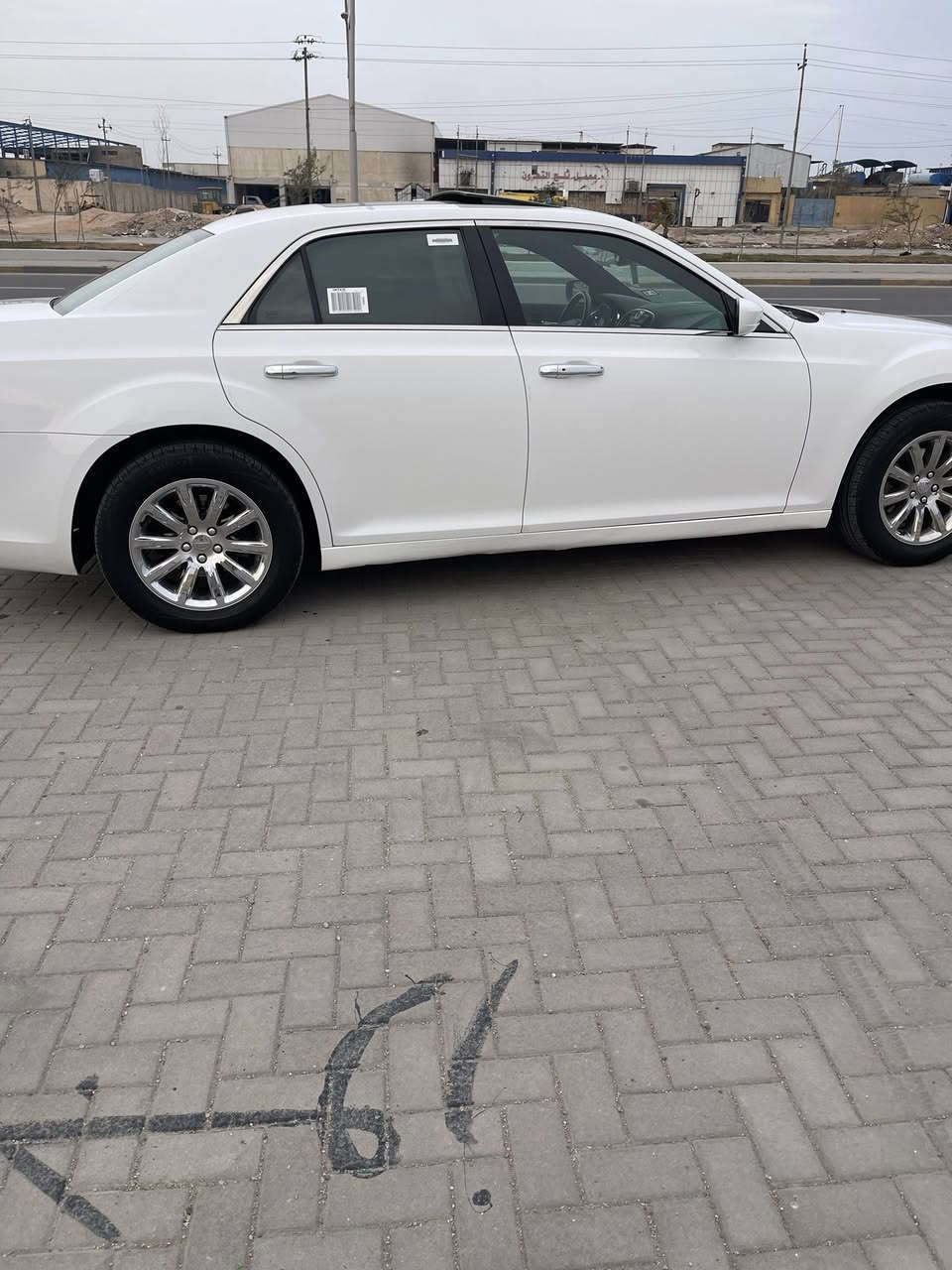 عليكم اوباما ٢٠١٤  مكفوله كفاله عامه وارد كندي كفاله من البارد والصبغ والفتح  والتبديل مواصفات فول بنوراما عدادهه ٢٦٠ مكينه كير حداديه شرط بالكفاله رقم وسنويه كله جديد ٣١ رقم سليمانيه الجديد ماشي 83 حقيقي وين ما يعجبك ابعث العنوان البصرة ***********
