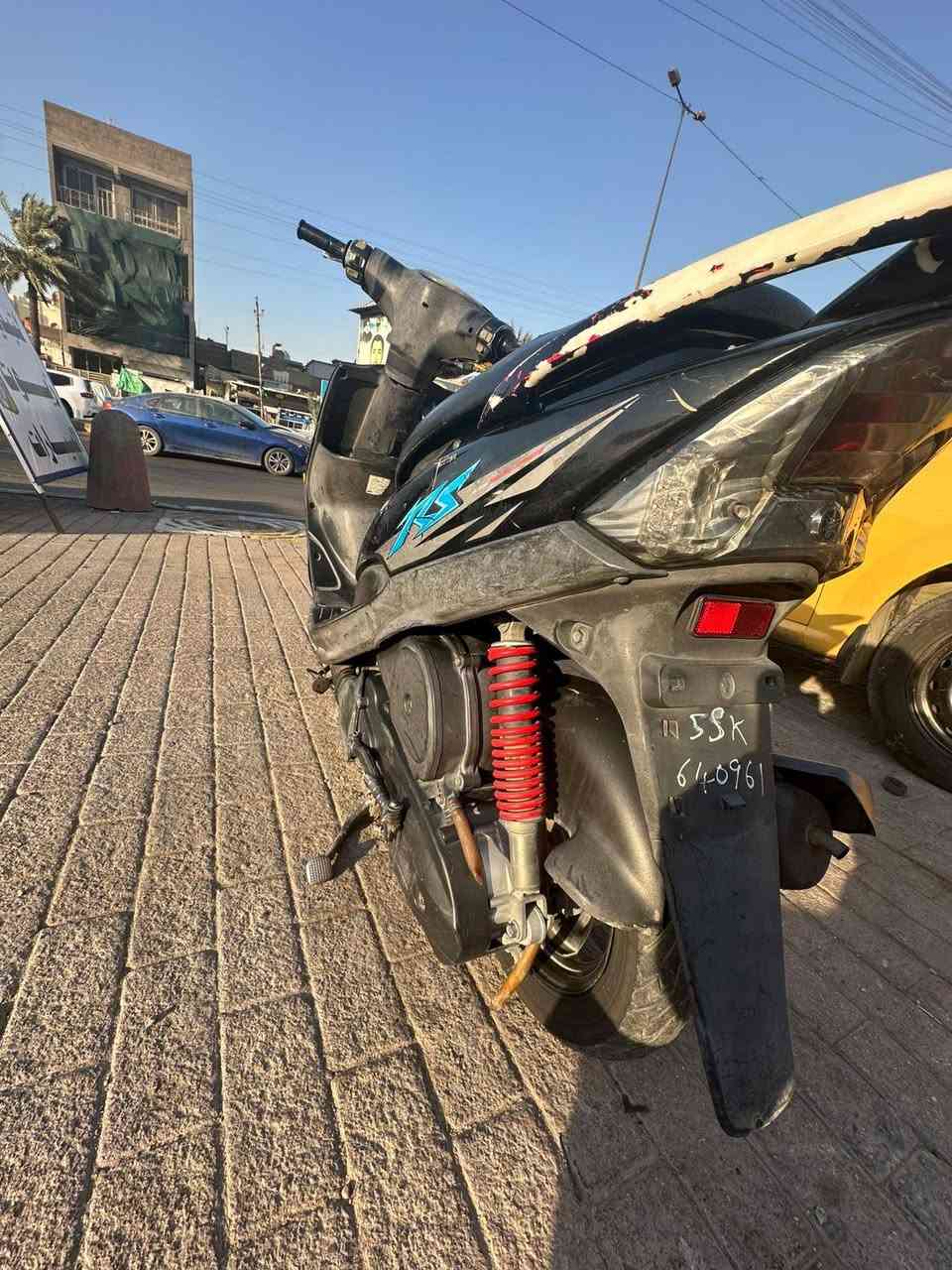 سلام عليكم ماكس عدله للبيع دراجه مكفوله كفاله عامه دراجه رمبه سعر 700وبيه مجال مكان بغداد رقم ***********

