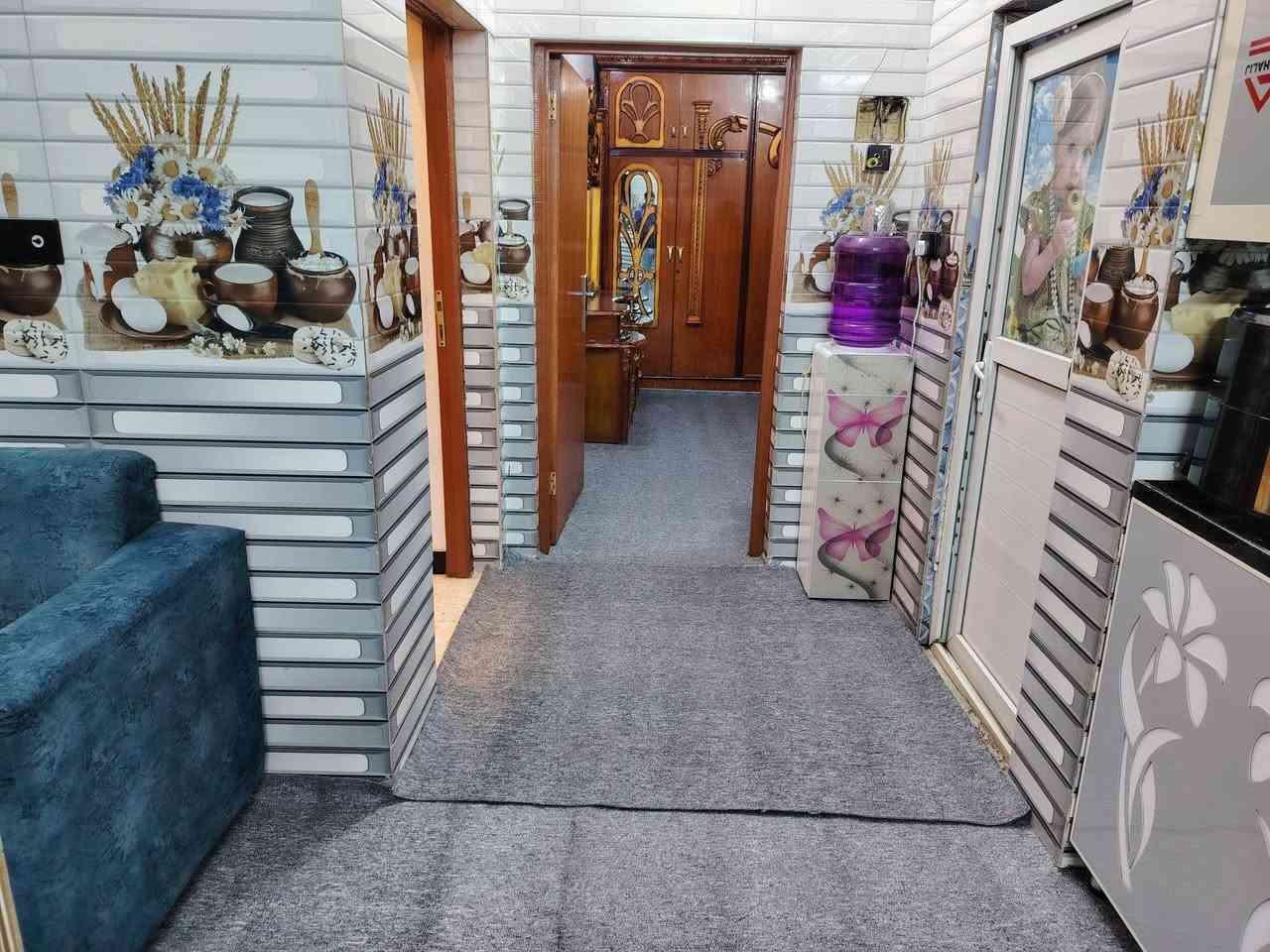 السلام عليكم بيت ١٠٠ متر طابق واحد10×10 بناء حديث فول
***********
