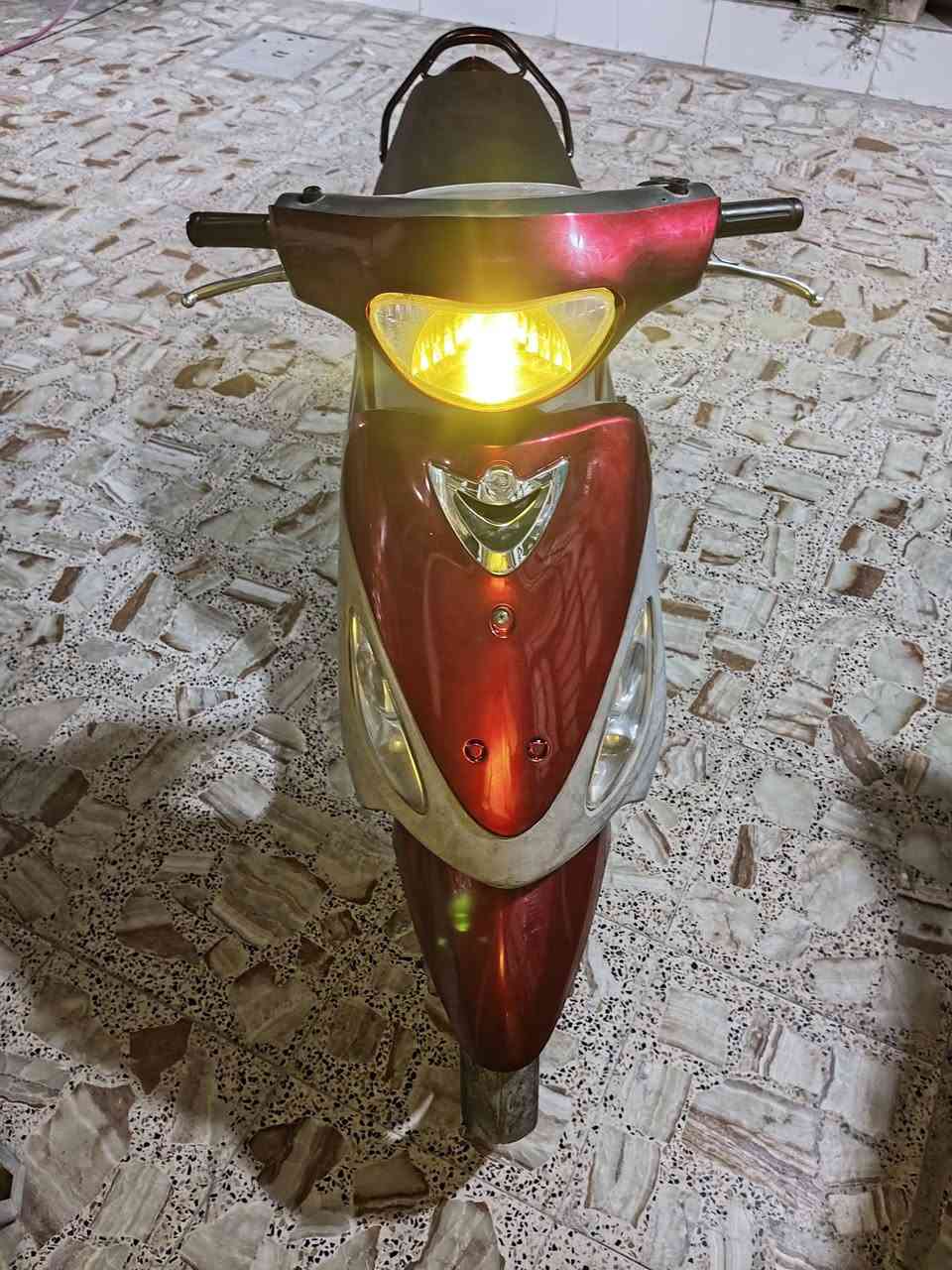 ماكس منغولي دراجه حلوة نكرة سلف كلة شغال كهربائيات محرك كفرات شلعه ومعدل رايدها ب500 وبيها مجال هذا رقمي *********** مكاني بغداد العبيدي
