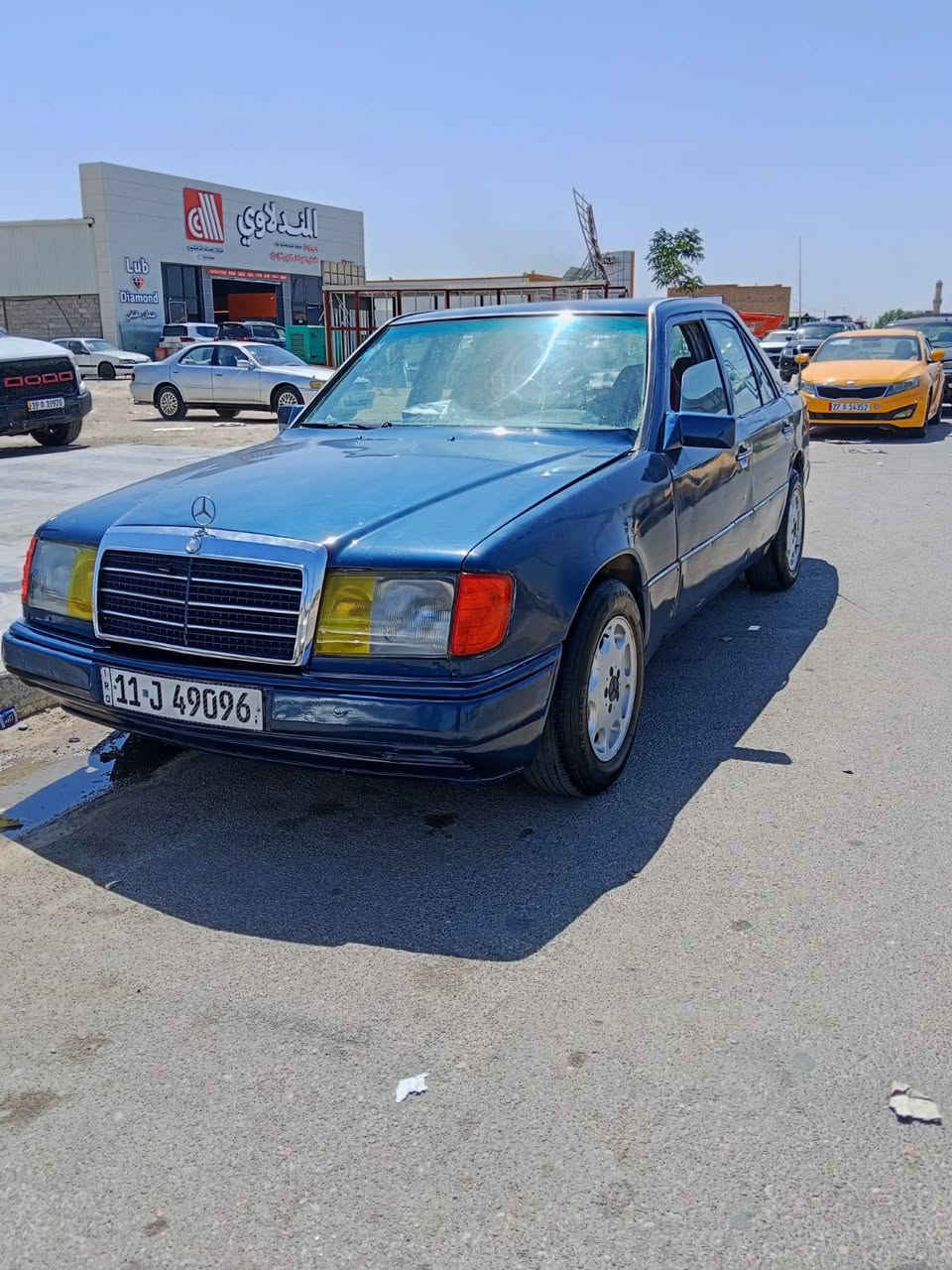 السلام عليكم سياره مارسدس دب رقم بغداد جاهزه من كل شي موديل ٨٧ مكان السياره سوق الشيوخ راح اعوفلكم رقم صاحب السياره اذا ماعندك رصيد اتصل عليه واتساب ***********
