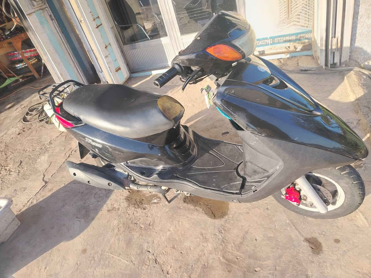 هاي دراجة لكزز ياباني ستان كهربائي السرعه 140 محرك ناعم حيل البيع 550 وبيه مجال وهذا رقمي ***********
