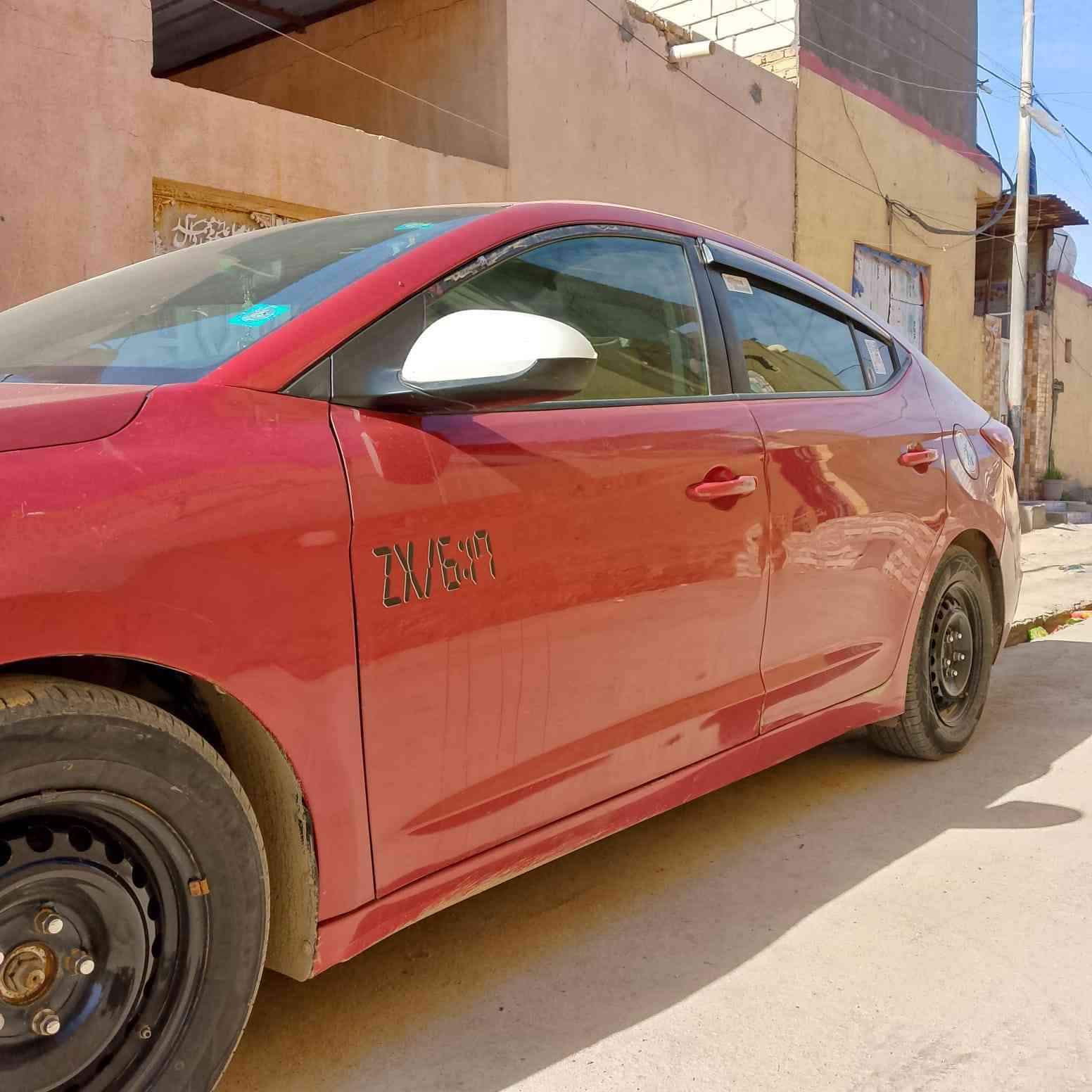 النترا 19 للبيع السيارة بأسمي تحويل ثاني يوم
ارقام انكليزي
حادثها بجم واصل لحساس الدعامية فقط
بدون دواخل 
السعر 125 وبيها مجال
***********
