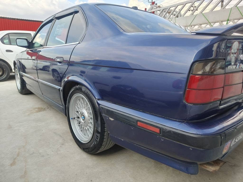 بیئێم90مە کینە 525گێڕعادی سڵاید بێدە عمولێدراو 4تایە وویلی لۆک 2گە ڵاغە رامە ی لە سە رە دوای مە عمە لە بۆتە گێڕمە وەساحێب سە نە وی لە خاریجە    تە حویل وغە رامە بە شە رت گێڕومە کینە وئە کسل    بە شە رت سعری 33گە ڵاویە کتۆزمە عمە لە گۆڕینە وە ناکە م مشتە ریت تە لە فونبکە لە سلێمانیم    ***********___*********** السليمانية, العراق
