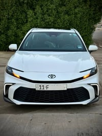 كامري هايبرد 2025 CAMRY SE+BLACK   HYBRID  *مرقم بغداد  الون : ( ابيض ...