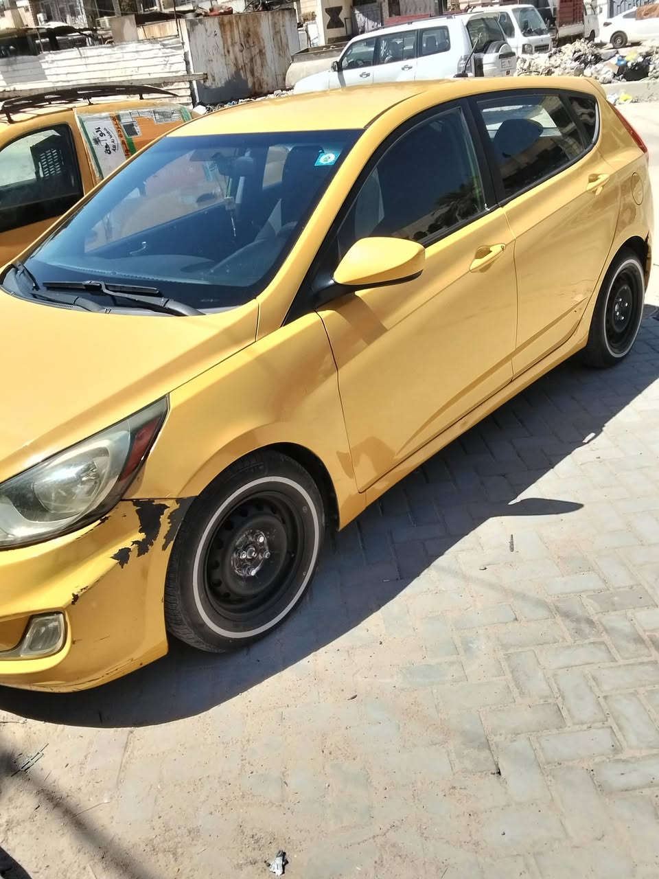 سلام عليكم اكسنت 2013 وارد امريكي حادث دعاميه اماميه فقط وبيها ضربه بسيطه بل جاملغ وشويه بل باب وبيها كرت ستيرن عاطل السعر 65 رقمي ***********
