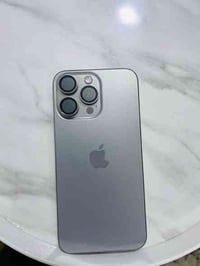 ايفون ١٥ برو ماكس • ٢٥٦ • ديالى