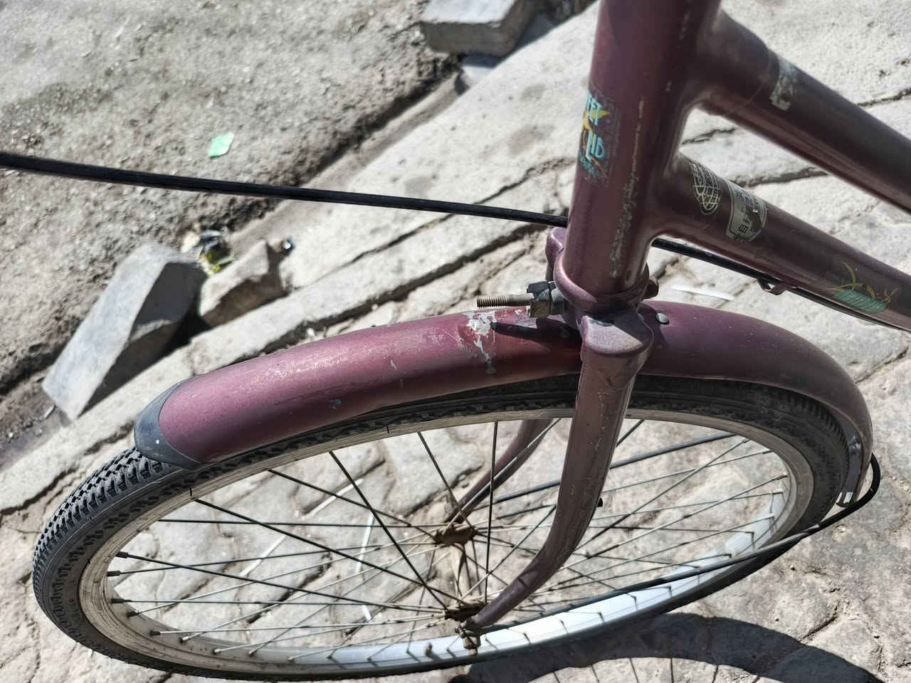 للبيع سعر 30 تيرات جديد قطرت صبغ مابي بريك كامل


**إذا كنت صاحب هذا الإعلان وتريد حذفه لأي سبب، رجاءا أرسل رسالة إلى الدعم الفني**