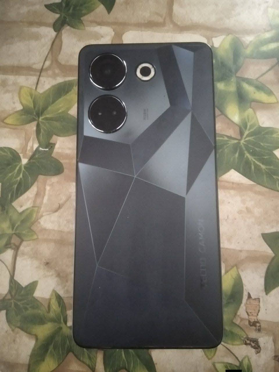 السلام عليكم شباب موبايل للبيع TECNO CAMON 20 Pro الرام 8 العشوائي الذاكره 256 جيجا المعالج MediaTek Helio G99 الكاميرا 64 بيكسل
السلام عليكم شباب موبايل للبيع TECNO CAMON 20 Pro الرام 8 العشوائي الذاكره 256 جيجا المعالج MediaTek Helio G99 الكاميرا 64 بيكسل
السعر 150الف وبي مجال ***********
