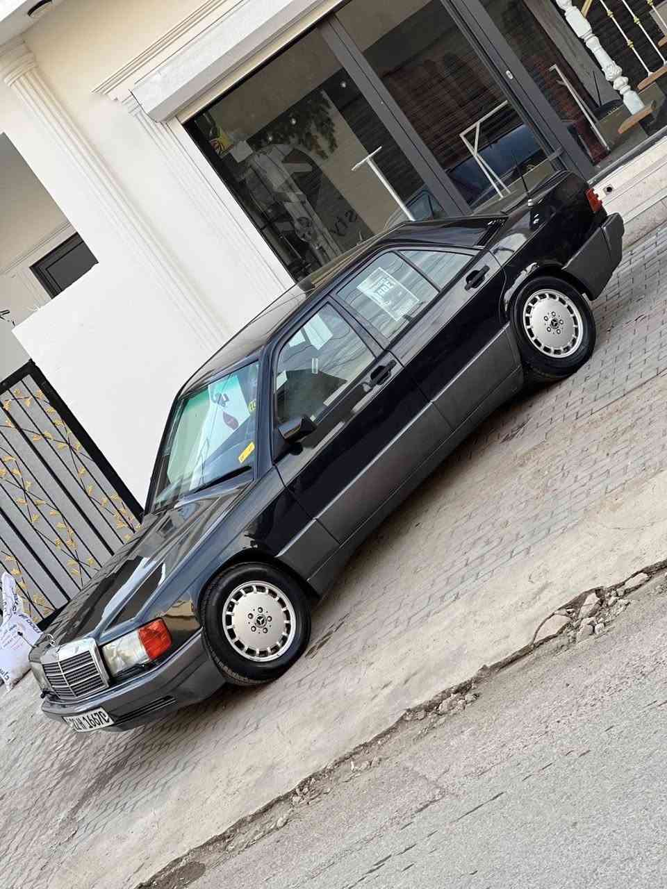 سلام و عليكوم مارسيدس موديل ٨٩ سياره جاهز و كلشي جديد كير محرك بطه ٢٥٠٠ بشرط كلشي جديد سبغ جديد دواخل جديد شراي خابر سعر ٥٩ سنوي منتهي 
***********
