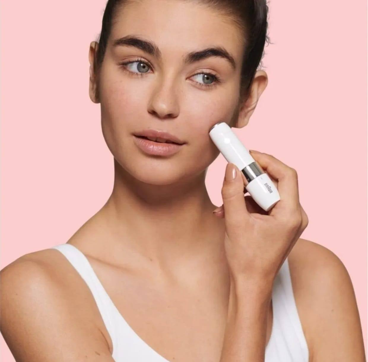 بمناسبة العيد.. تألقي بإطلالة مثالية مع عرض معرض نينوى! ✨🌙
​لأنكِ تستحقين الأفضل دائماً، ولأن العيد يحتاج إلى استعداد خاص.. وفرنا لكِ الحل المثالي لإطلالة ناعمة ومشرقة في كل وقت.
​احصلي الآن على آلة إزالة شعر الوجه Braun FS1000 الأصلية، بسعر العيد الحصري: 35,000 دينار فقط! 🎁
​✅ لماذا تختارين هذا العرض؟
​تصميم أنيق وعملي يرافقكِ في كل مكان.
​دقة ألمانية لا تضاهى مع تقنية Smartlight لكشف أدق الشعيرات.
​تجربة لطيفة على البشرة خالية من أي توتر.
​هدية مثالية لكِ أو لمن تحبين في هذا العيد.
​📍 تفضلوا بزيارتنا في معرض نينوى لتجارة الأجهزة الكهربائية:
الموصل - الجانب الأيمن - حي الثورة - قرب نفق باب سنجار.
​📞 للحجز والاستفسار:
​***********
​***********& واتس اب 
​سارعي بالطلب، الكمية محدودة بمناسبة العيد! 🛍️
