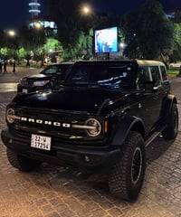 للبيع فقط  فورد برونكو 4 سلندر موديل 2024 ماشيه 15 الف فقط  ضرر 3 ابوا...