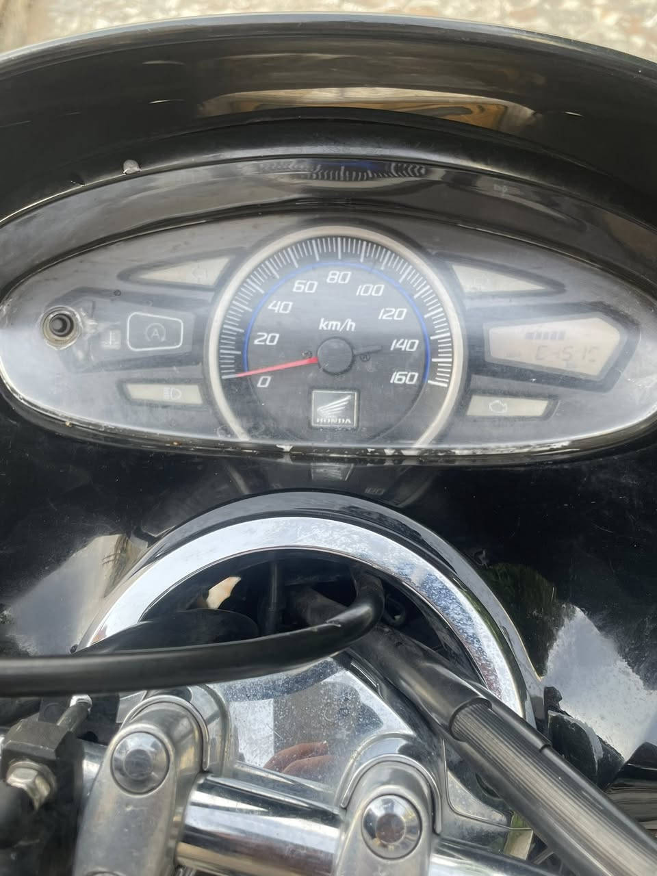 للبيع مكفوله نضيفه مثل ما موضح با صوره 
***********واتساب 
***********هاتف
مكاني بغداد البلديات
