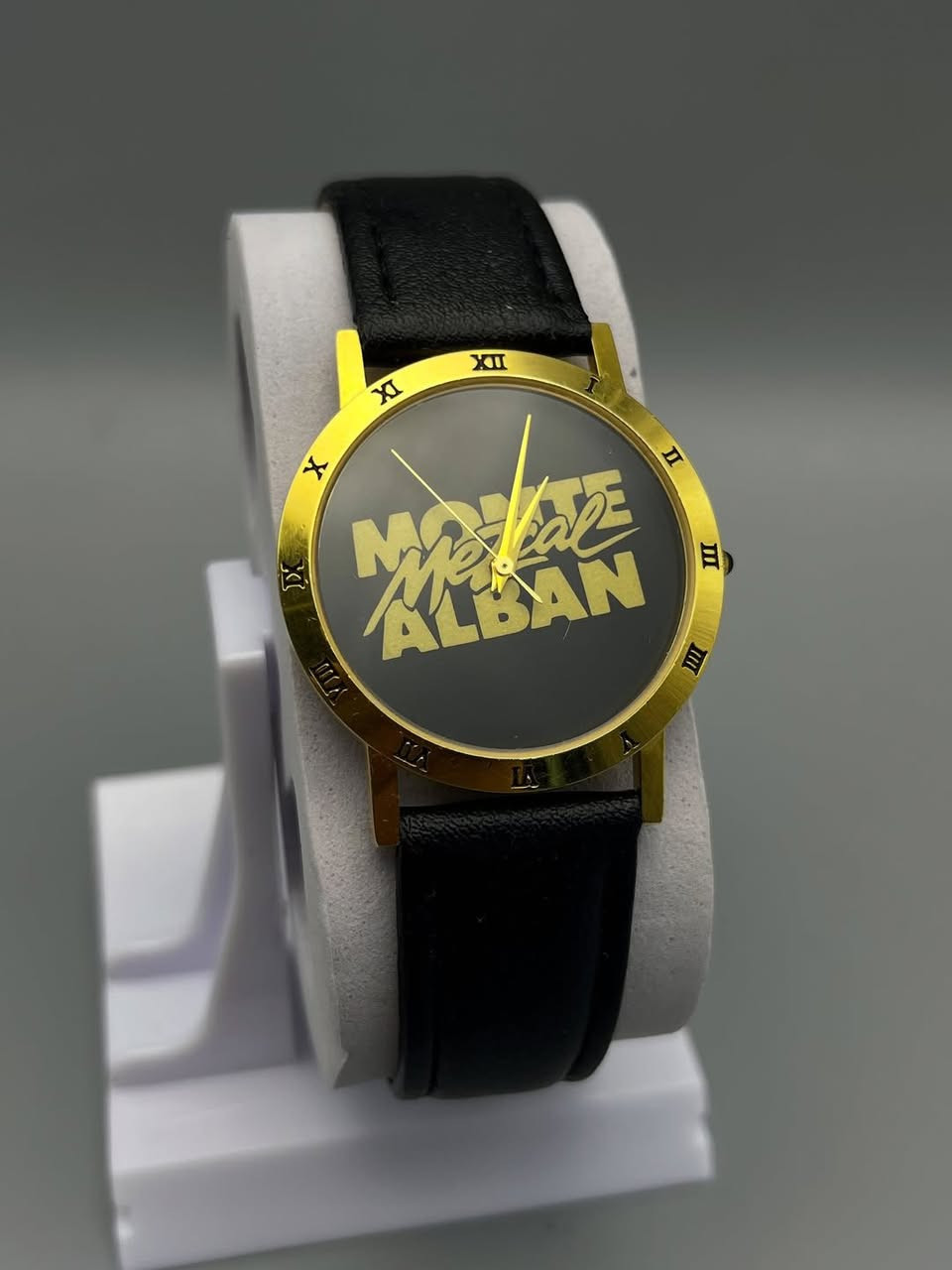 السلام عليكم عندي شلعة القطعة على ١٣ قطعة كله ياباني ب  ٨٠  الف


**إذا كنت صاحب هذا الإعلان وتريد حذفه لأي سبب، رجاءا أرسل رسالة إلى الدعم الفني**