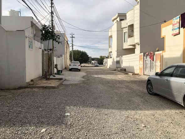 سلام علیکم

#خانووی_مۆدێرن بۆ فرۆشتن ⛪💒
ناونیشان 📍 قەزای ڕزگاری (سموود) 

◼️ گەڕەکی گەرمیان 🌆🌃
◼️ پشت بورجی کۆڕەک 🛣️🌃
◼️ تاپۆیە و ڕووی لە سلێمانییە 🖼️🌄
◼️ ڕووبەری 6 بە 20 = 120 مەترە 📏
◼️ خانوویەکی زۆۆر هەرزان و گونجاوە 
◼️ شوێنیکی زۆۆر خۆش و نایابی هەیە 

🔴 ژوورەکانی ئەم خانووە پێکهاتووە لە ⬇️

🔶 میوان 🪑🚪
🔶 مساعد مطبخ 🍽️🫖
🔶 هۆڵێک 🖼️
🔶 دوو ژووری نوستن 🛋️🛏️
🔶 ڕۆشنایی 🪟
🔶 مشتەمەلات 🛁🚿

بۆ زانینی نرخ 💵 تەنها خاڵێک لە کۆمێنت دانێ ڕاستەوخۆ بە نامە نرخەکەیت پێ دەگات یان پەیوەندی بکەن بەم ژمارانەوە 📲📞📳

***********📞✅

***********📞✅

***********📞✅

دەتوانن سەردانی
#نوسینگەی_محمد_یاوەر_محمد بکەن 

ناونیشانی نوسینگە ◀️ ڕزگاری جادەی نێو بازاڕ 🛣️
🔴 سەرووی شارەوانی سموود. 🌆🏣
🔴 تەنیشت شیرینی خانەی زانا🍹🏢

ئێوەی بەڕێزیش هەر موڵکێکتان هەبوو بۆ فرۆشتن یان ویستان بیکڕن دەتوانن ڕەسم و زانیارییەکانتان بنێرن بۆ ژمارە ڤایبەری 📳✅ ***********
