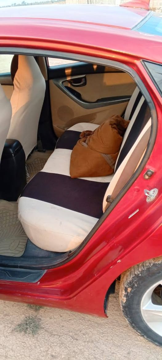 النترا ٢٠١١ بغداد انكليزي وارد أمريكي مكينه ٢٠٠٠دوش مكينه كير مكفولات صدر جيد تبريد تدفئه شغالات مصبوغه حزام بدون دواخل 
السعر ٨٩ وبيها مجال بسيط
عنوان بغداد المحموديه 
*********** بغداد, العراق
