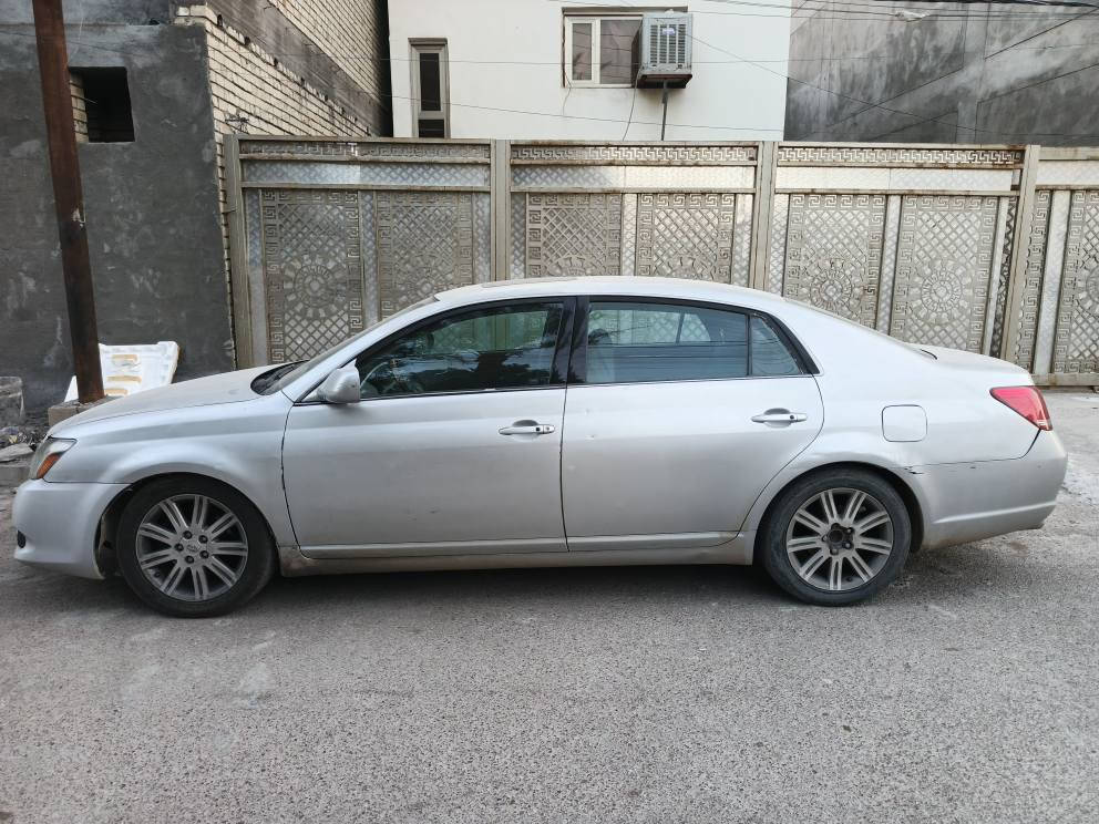 افلون ٢٠٠٧ وارد امريكا لو رصاصي هزه وفحص ورقم جديد 
حادثه جاملغ امامي جهة السائق مصلح نفسه تحتاج شويه ترتيب مثل حداديه امامي نواعم بسيطه محرك بلاد كير مبدل دهن وفلتر جديد ادامة منظومة بانزين كامله 
 (اعتذر عن المراوس والمده ) 
*********** بغداد, العراق
