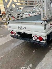 كيه حمل 2700 محركه موديل 2024 بيه ضربه  داخل صور موجوده ماشيه 45 الف س...