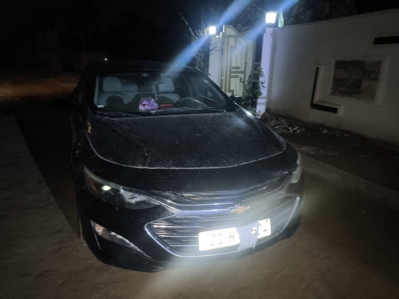 السعر 70 بيع مستعجال عندي مريض بسم الله الرحمن الرحيم
شفروليه ماليبو – موديل 2023
المواصفات: LT1
فول بصمه فتحه
🔹 بصمة وتشغيل زر
🔹 مقاعد كهرباء
🔹 كاميرا
🔹 فول أوتوماتيك
🔹 رادار أمامي
🔹 رادار مغادرة المسار (Lane Assist)
🔹 تبريد في الشاشة
🔹 فرامل كهربائية
🔹 شاشة عدادات رادار
🔹 مواصفات أخرى كثيرة

🚗 الممشى: 31,000 كم
🎨 الحالة: بدون صبغ، بدون قطع مبدلة
🔧 كلين
🛡 الرادارات، أنظمة السلامة، وكل شيء شغال 100%
📘 الكتالوج ومفتاح الشركة الأصلي موجودان
❄️ الراديتر وكل القطع الأصلية
🔩 كبس أمامي وخلفي
مکان بغداد 
***********
