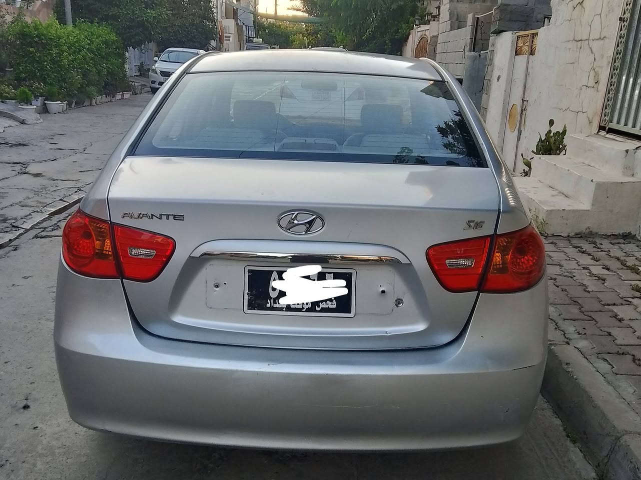 ئاڤانتی بڕاوە 2008کۆدبۆکراو گێڕو مەکینەو تەبریت کەڤەر سەقف هەمووی بەشەرتە کەلار ***********
