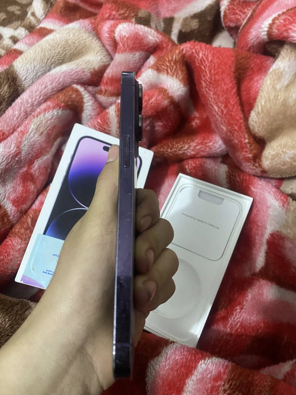 سلام عليكم
ايفون 14pro Max📱

بطاريه90🔋

جهاز اي بي ام

جهاز وتر بروڤ💦💦💦

فقط الشاصي نضافته 80%

مكان الشعب📍

الرقم***********
السعر 850وبي مجال
