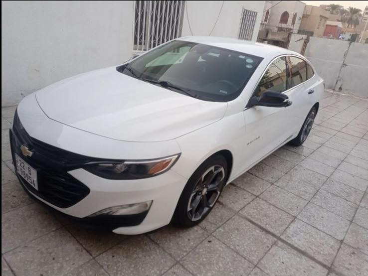 السلام عليكم للبيع 

ماليبو 2023 LT
 رقم اربيل الجديد باسمي تريد وكاله او تحويل

السياره ماشيه 36 الف ميل 

-السياره حادثها كلش حلو جانبي  
باب خلفي عكس السائق مبدل بلادي بدون صبغ وجزء من الباب الامامي صبغ
صور الحادث مرفقه بالمنشور 

-رادار امامي

-رادار جانبي 

-نقطه عمياء 

-حساسات اماميه

-حساسات خلفيه 

-شاشه ، ابل كار بلي ، اندرويد اوتو

-مثبت سرعه ،تحذير خروج عن مسار

- مانع انزلاق ، مانع تصادم

-أوامر صوتيه ،فول تحكمات ستيرن

-تبريد قطعتين 

-محرك 1500 تيربو 

-تشغيل عن بعد، 

-تشغيل بصمه ، 

-دخول ذكي بصمه بالبيبان

-اوتو هولد ، اوتو ستوب

- وبعد بيها خير من الله مواصفات السياره جديده وممتعوبه وانسه الصرف سياره اقتصاديه كلش 

مكان السياره بغداد 

التواصل ***********
