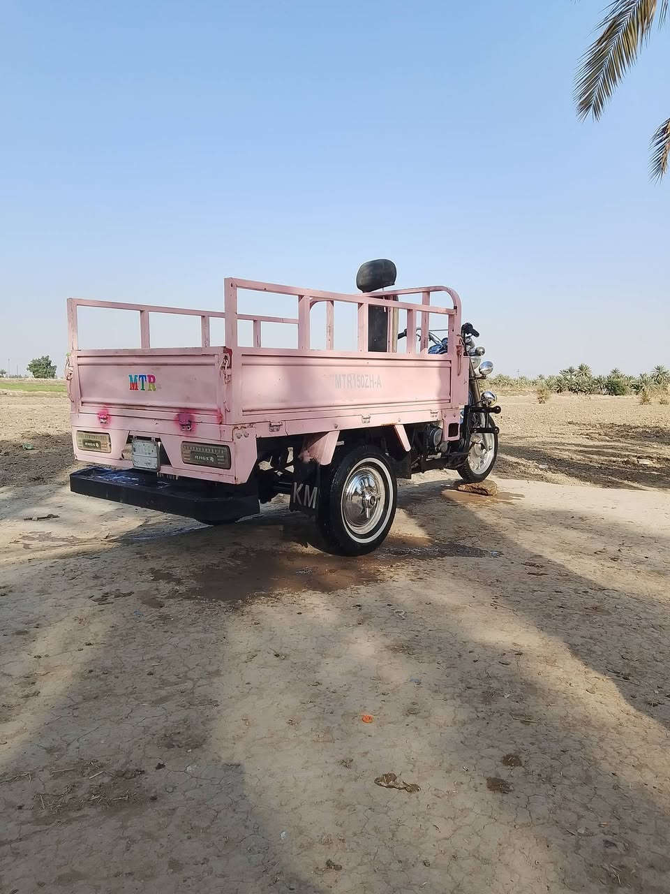 سلام عليكم ستوته البيع موديل 18 طالعه 19رقم وسنويه نجف وسنويه 29 محرك 24 جهزه مجهزه تخم تاير جديد مكاني نجف أبو صخير حيره سعر 1900 بيه مجال الشراي *********** شراي يتصل ويدلل
