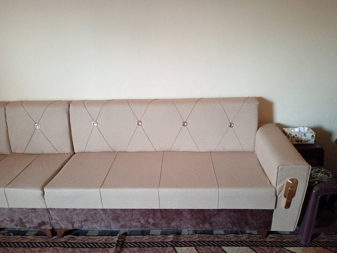 تخم للبيع السعر 250 للاستفسار ***********
