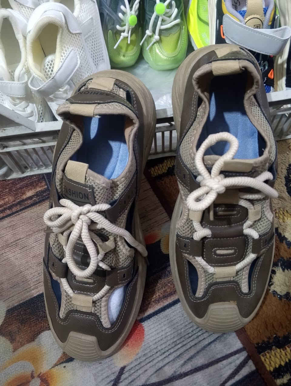 القطعه على 4 واكو خدمة توصيل بغدادوالمحافضات


**إذا كنت صاحب هذا الإعلان وتريد حذفه لأي سبب، رجاءا أرسل رسالة إلى الدعم الفني**