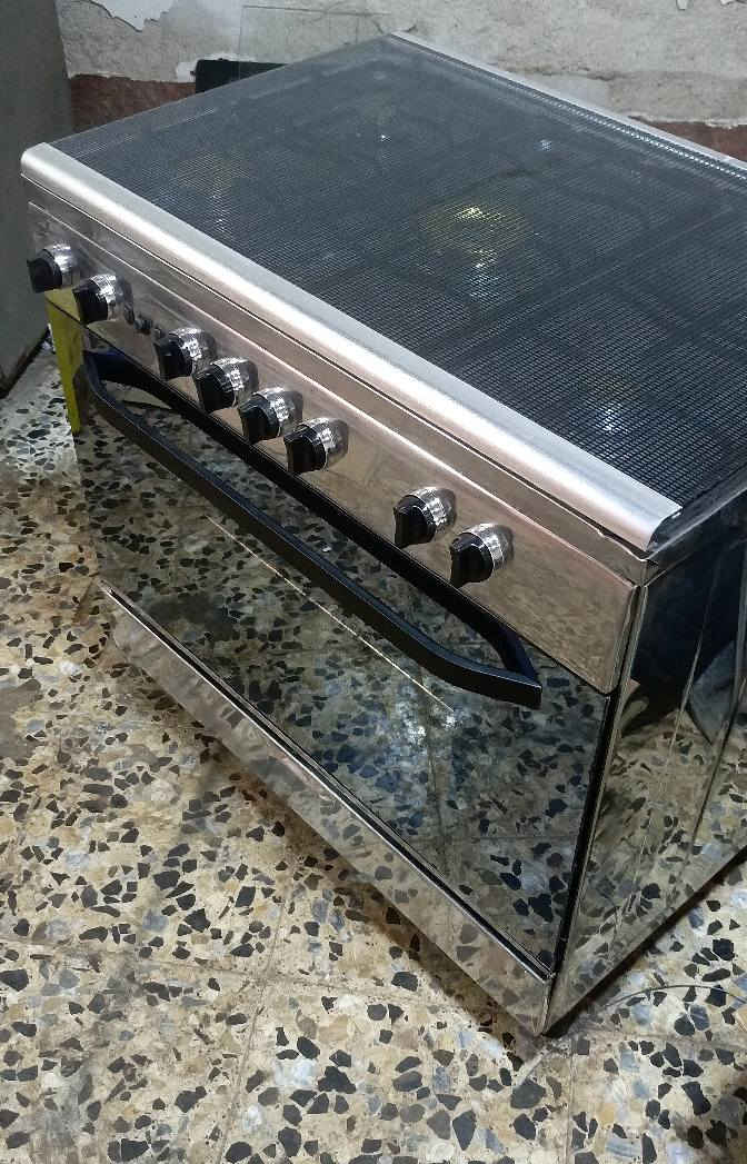 السلام عليكم طباخ فرش مصري نضيف كلش اخو الجديد كله شغال وعلا الفحص السعر ١٨٥ وبي مجال بسيط للاستفسار*********** 👈ملاحظة يوجد توصيل للحياء القريبه👉 النجف, العراق
