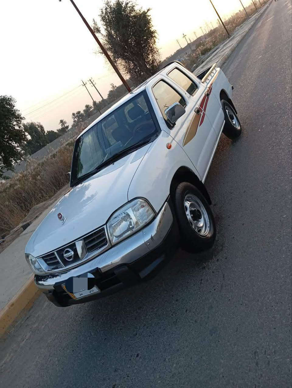 بسم الله الرحمن الرحيم
للبيع بيكم نيسان شبوط موديل 2010 ياباني محسن رقم ديالى مشروع وطني بسمنه جام كهربائي دبل رون كامل مواصفات كير محرك استندر مكفولات تبريد ثلج وتدفئة 
السياره مكفولة السياره بيه شاشه لامس اندوريدر حديثه تدعم جميع التطبيقات تدعم تطبيق ابل كار بلي والخرائط كامره خلفيه دواره  دوشمه جديده. ارضيه جلد تخم تاير نظيف 
السياره بل حقيقه أحله من الصور
السعر 138
مكان السياره ديالى بعقوبة 
للاتصال بالرقم ***********
