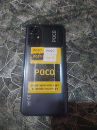 بوكو M4 برو 5G • ١٢٨ • شاشة مكسورة