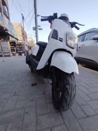 السلام وعليكم ماكس بولس كابريتر دراجة جديدة قبل شهر نازلة رمبة مكفولة ...