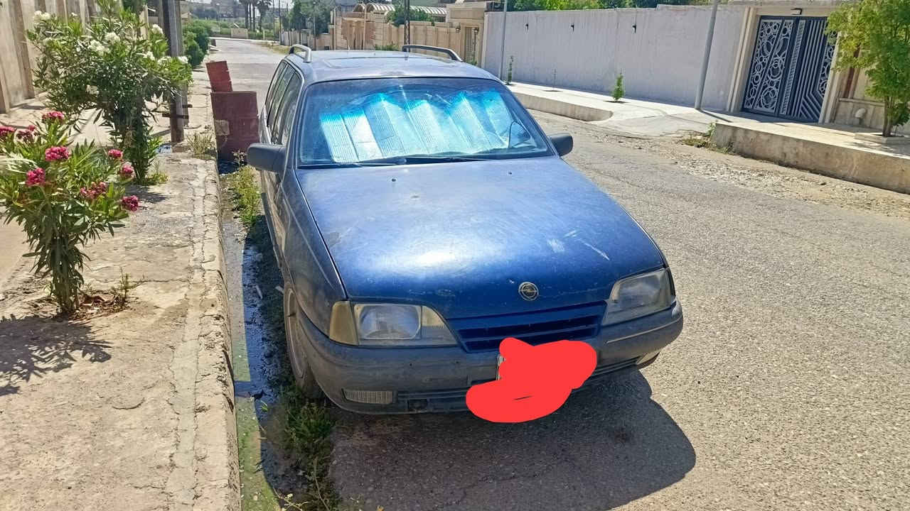 للبيع
اوبل اوميكا استيشن موديل 90 كير عادي 
محرك 6 سلندر 
كير ومحرك شركة ما مفتوح 

غير متوفر على الفيس بوك 

للتواصل عبر الواتس اب لبقية التفاصيل 
***********
