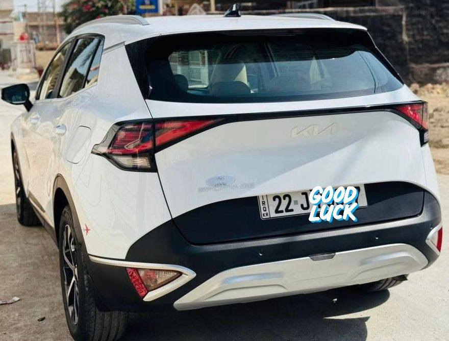 سبورتج 2023 رقم اربيل ماشيه 36 الف  بسمي مكانه بغداد مكفوله مواصفاته بصمه تشغيل اربع انضمة قياده حساسات رادار  سياره بيه طخه موضحه بصور نظيفة جدا رايده 220 ورقه وبيه مجال شي بسيط مكانه بغداد شراي يتصل ***********
