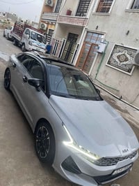 كيا K5 جي تي لاين • ٢٠٢٢ • ١.٦ تيربو