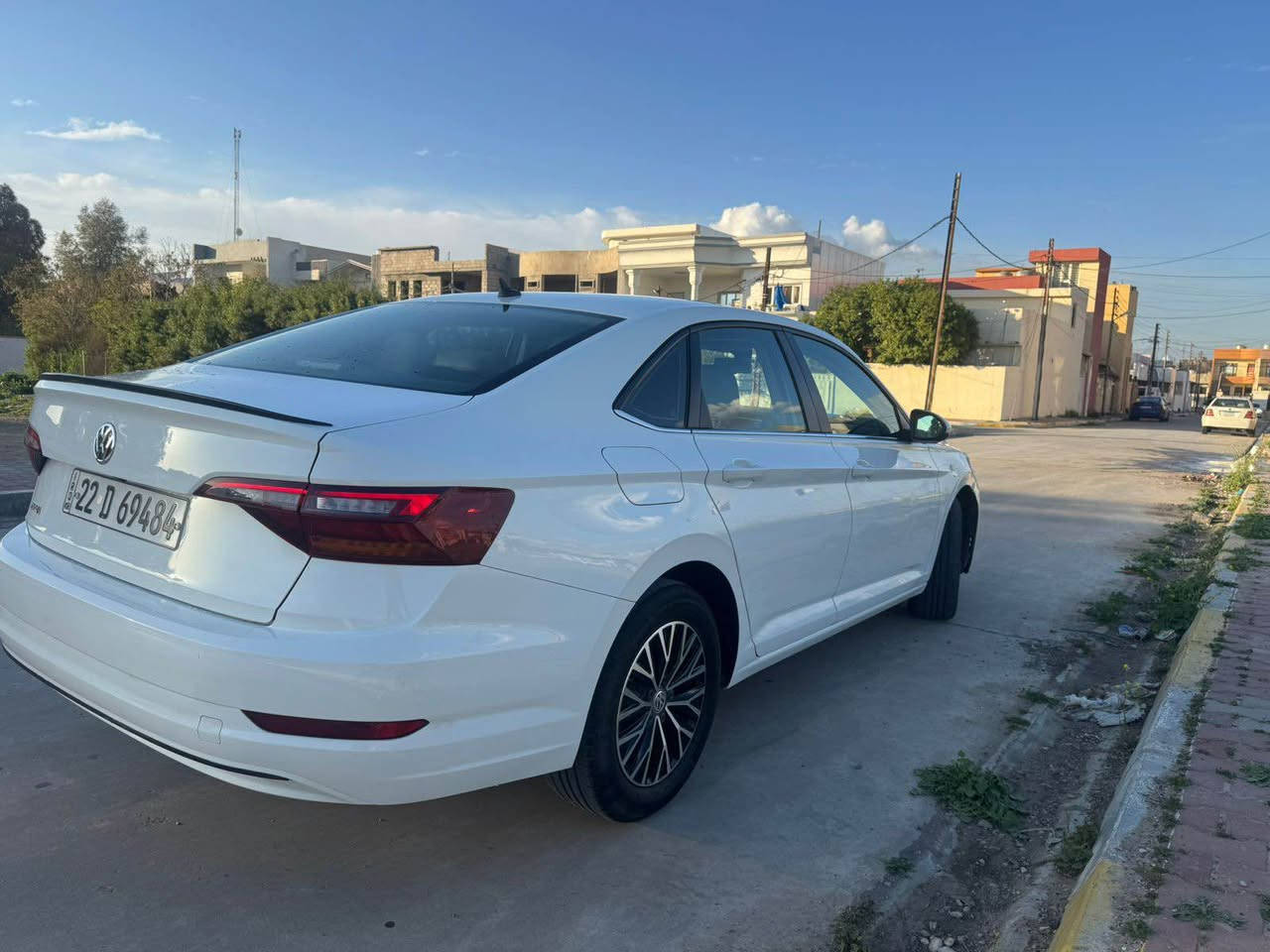 جيتا موديل 2019 سعر 138
مواصفات SE بانوراما بصمه كشن جلد هيتر داخل أصفر محرك 14 تربوو مرغوب
سياره جديد مابيها نقص 
سنوي و رقم جديد 
بيها بس بونيد بدون دواخل شرط كير و محرك

*********** كركوك, العراق
