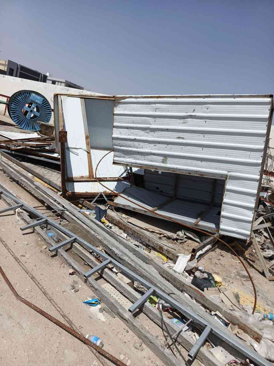 كرفانات مع حديد للبيع
الاتصال ***********
