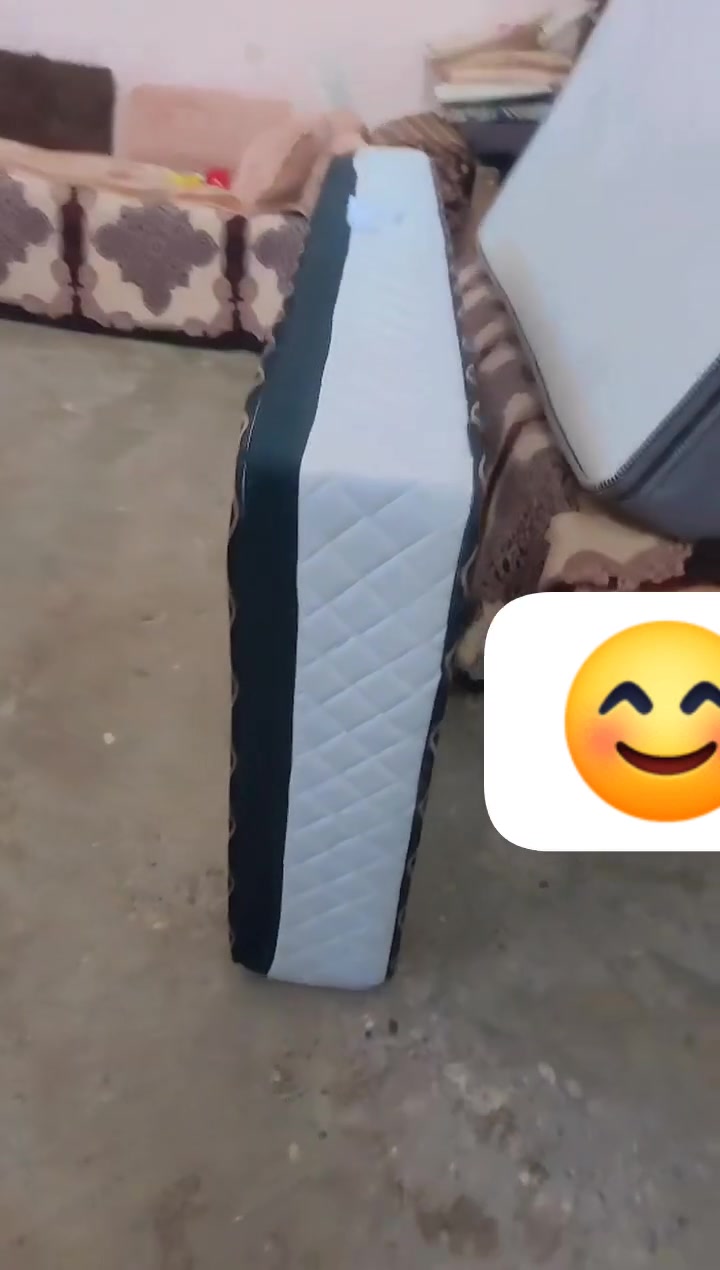 دوشك سفنج  طبي ضغط عالي نضافته ٩٠ بلميه نومته مريحه حيل العرض ٩٠ طول ١٩٠ دوشك ميدوس ابد شرط ٥٥ قفلا واصلكم البيت شراين خبروني ***********  ***********
